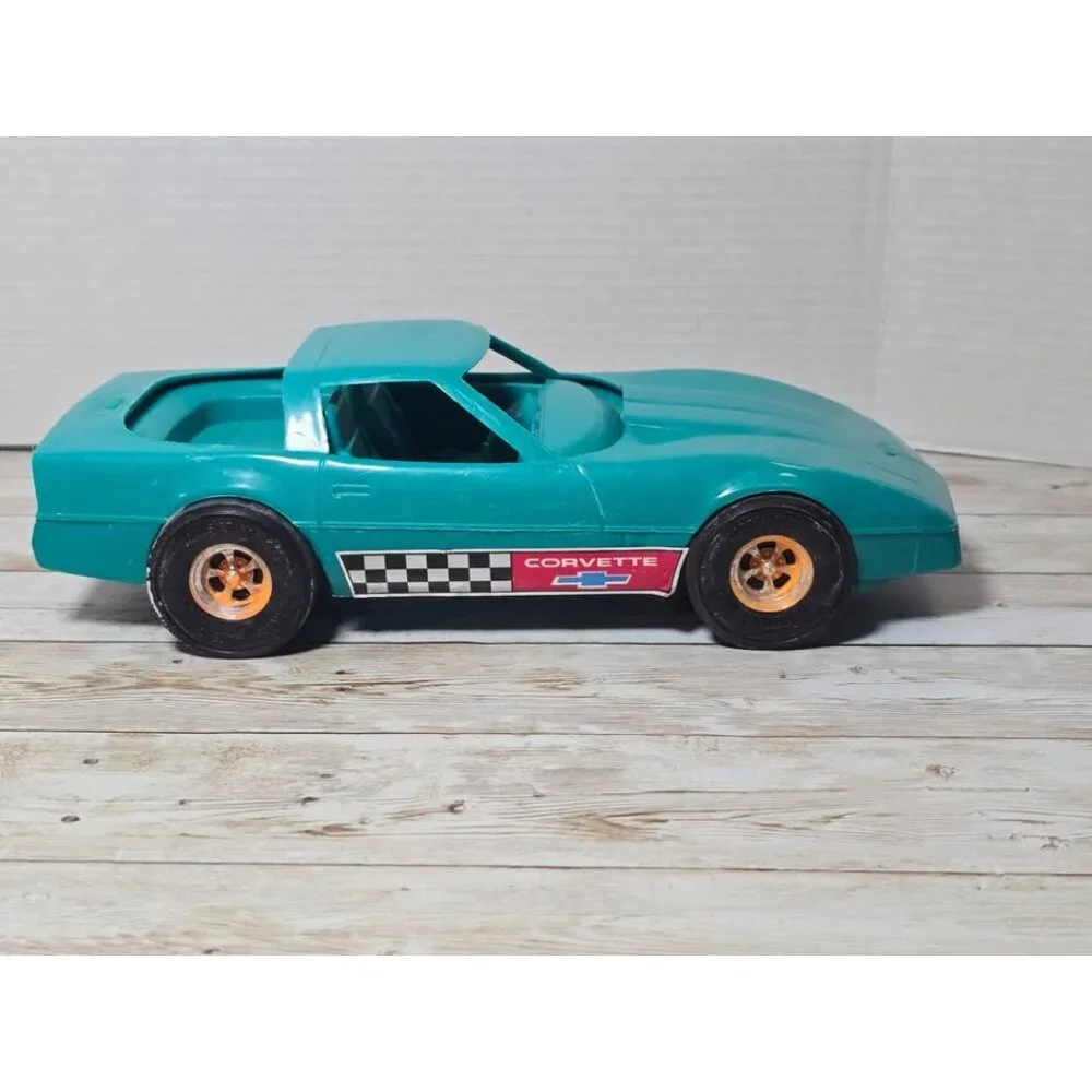Vintage‎ 1980s Tootsie Toys Green Corvette Strombecker Corp Trac Masters USA